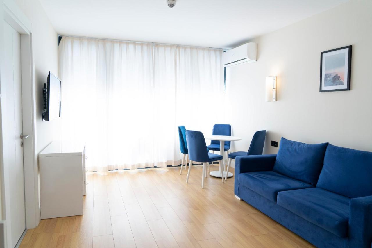 Luxury Sea View Orbi City Батуми Екстериор снимка