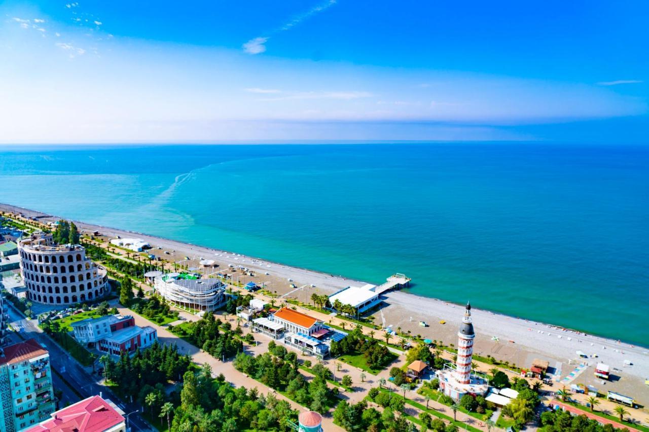 Luxury Sea View Orbi City Батуми Екстериор снимка