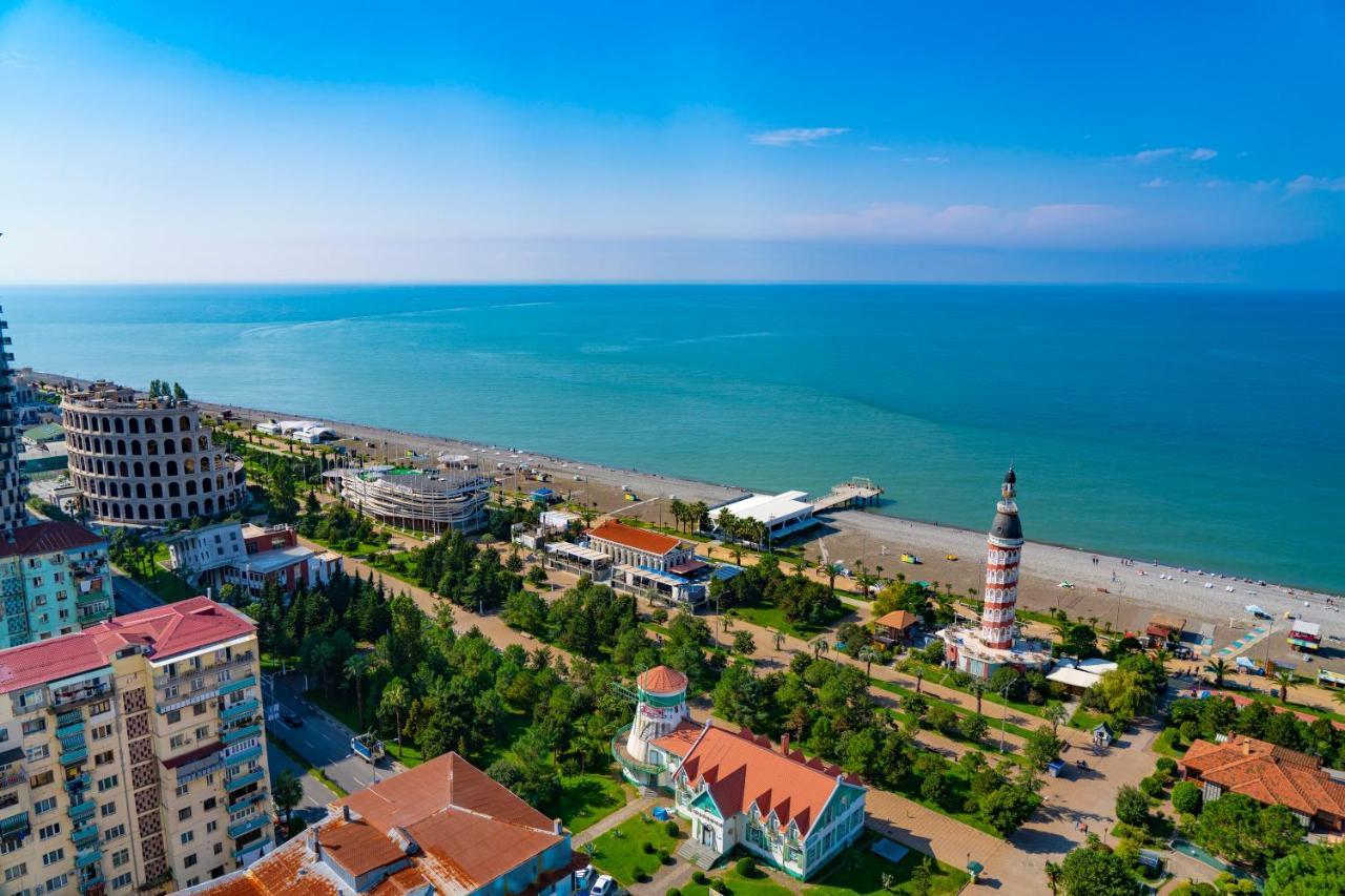 Luxury Sea View Orbi City Батуми Екстериор снимка